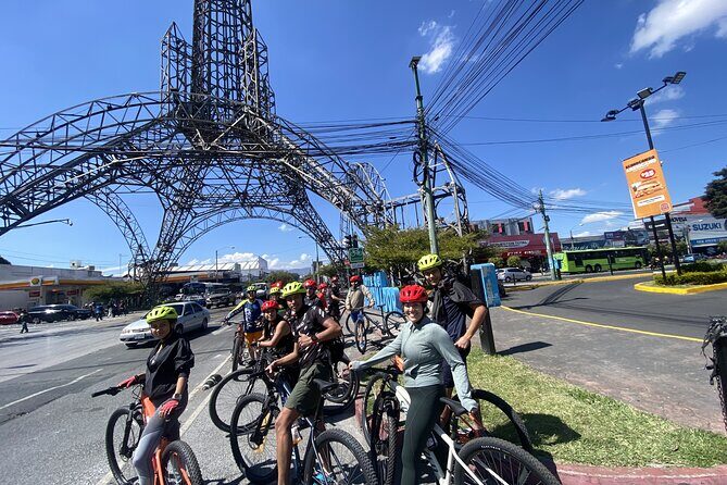 3-Hour Bike Tour Guatemala City - The route backbone: cycle paths through the city’s key corridors