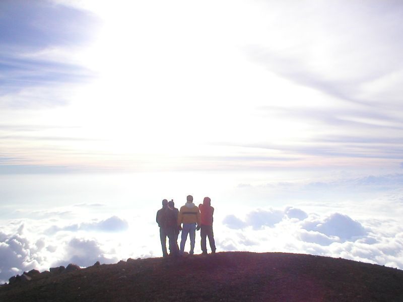 Acatenango Volcano 2-Day Hike - Day 2 Summit: A Steep 45-Minute Scree Push to Acatenango’s 3,975 m