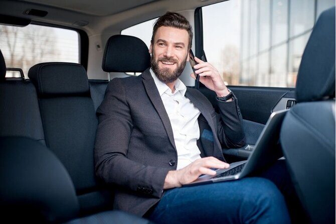 Biggvee Premium Airport One Way Transfer - From V.C. Bird Airport to Your Antigua Doorstep
