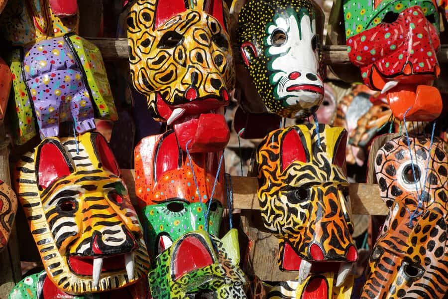Chichicastenango and Iximché One Day Tour - Group dynamics: crowds, language mix, and how you’ll feel