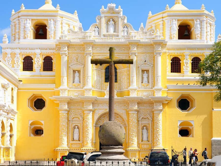 Combo Tour: Colonial Antigua & Guatemala City Explorer Tour - Antigua’s UNESCO Core: La Merced, Santa Catalina Arch, and the Central Park Grid