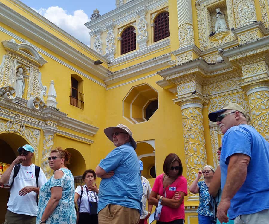 Combo Tour: Colonial Antigua & Guatemala City Explorer Tour - La Unión Laundry Tank: Where Antigua’s Private Work Turned Public