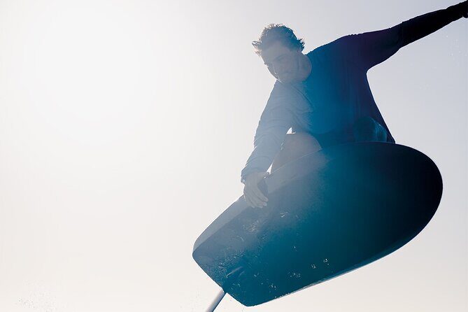 Fliteboard EFoil Lesson - The 15-minute land session: the rules and mechanics you need