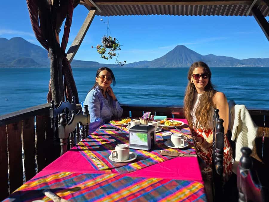 FROM ANTIGUA, ROUND TRIP: EXPLORING THE VILLAGES OF LAKE ATITLÁN. - Santiago Atitlán: where the food stop matters
