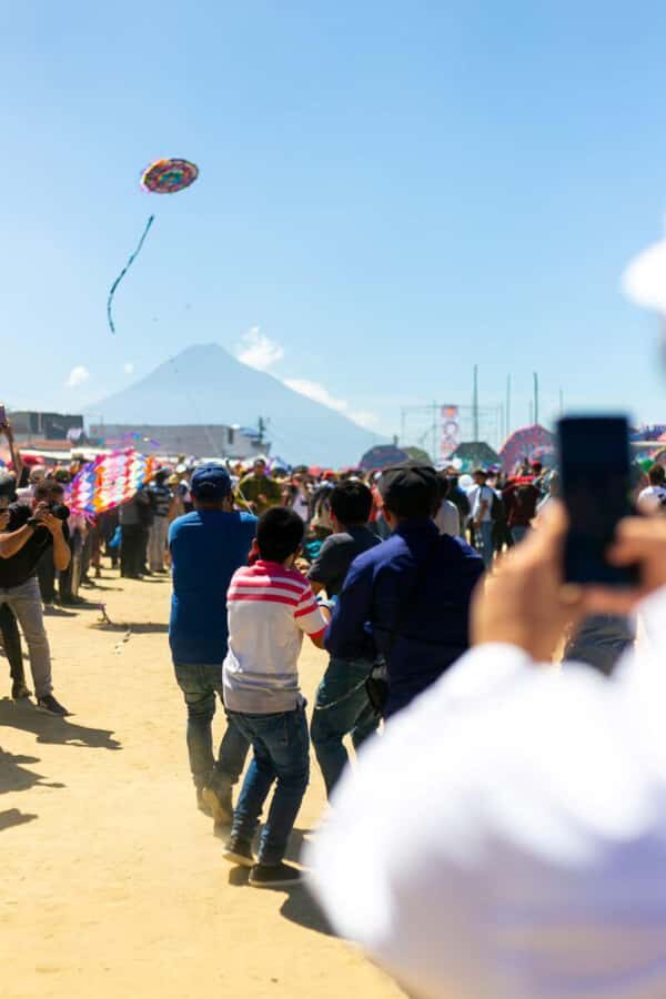From Antigua to Sumpango Giant Kite Festival - Building your kite and launching it: the step that connects earth and sky