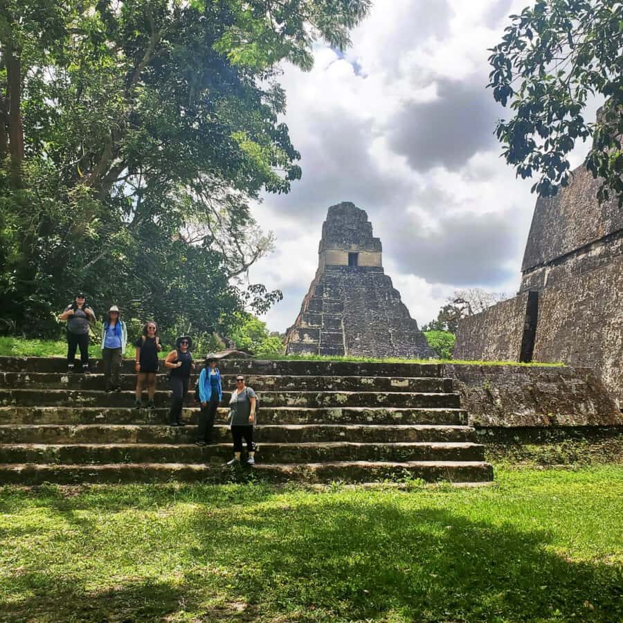 From Flores: Tikal VIP Exclusive cultural Tour All inclusive - Tikal VIP From Flores: what this private day really gives you