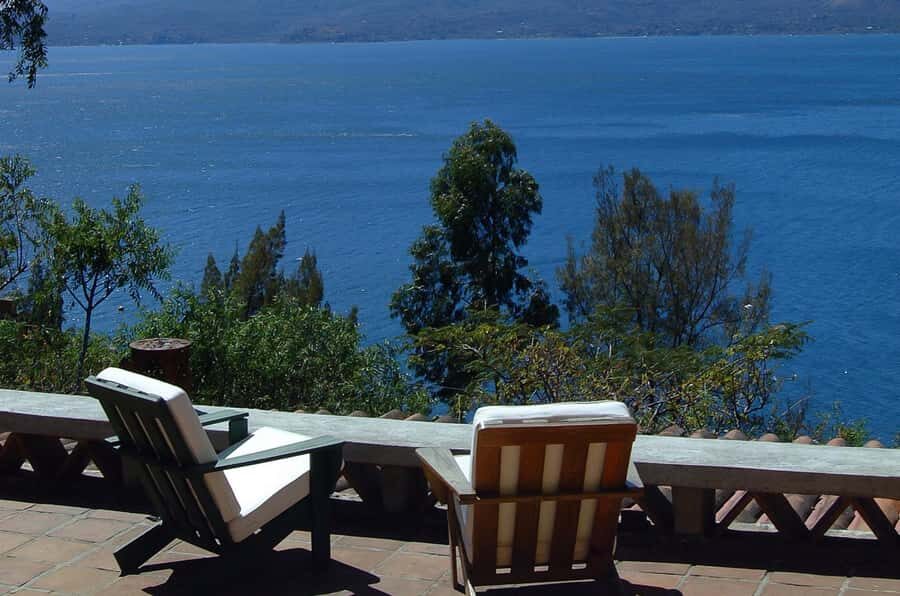 Guatemala or Antigua Guatemala: Lake Atitlán Boat Cruise - Getting to Panajachel: the drive, Katok stop, and what the morning feels like
