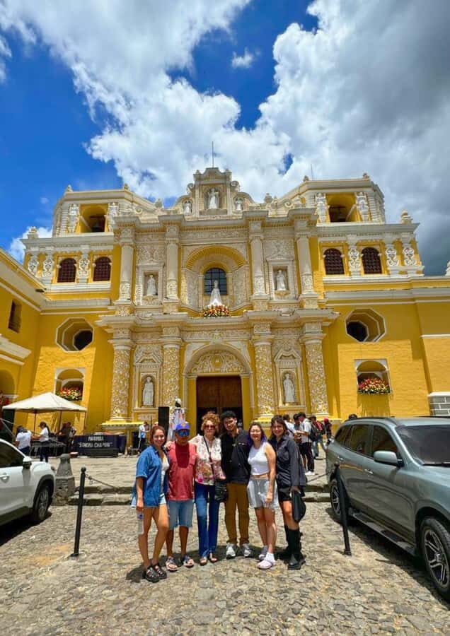 Hobbitenango and Antigua Tour: From Guatemala City - Guides matter: Carlos and Vittoria as examples of what good looks like