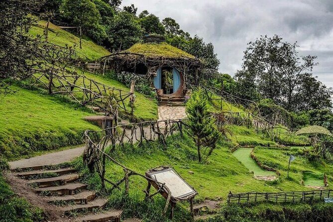 Hobbitenango & Antigua Shared Day Tour - Hobbitenango and Antigua in One 7-Hour Plan