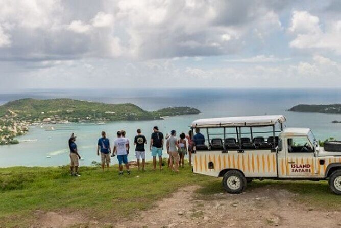 Island Safari 4x4 Discovery Tour from St John's - Devil’s Bridge: fast stop, unforgettable wave action