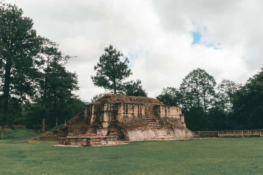 Iximche and Antigua Day Tour - How This 8-Hour Mix of Mayan and Colonial History Works