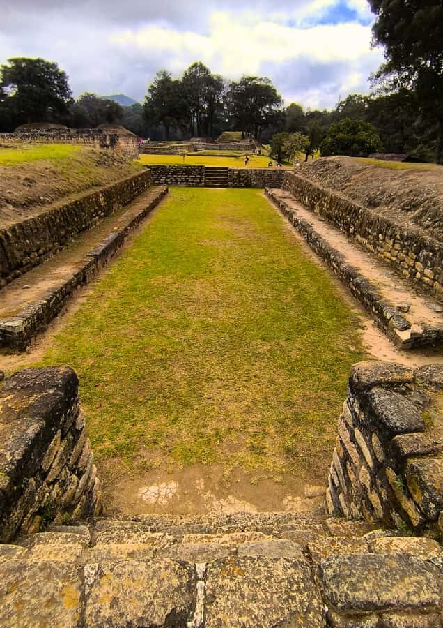 Iximché: Archaeological Site from Guatemala City - Why Iximché Matters: Post Classic Guatemala and the Kaqchikel Capital