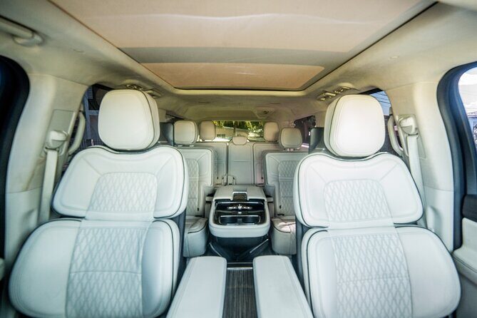 Luxury Airport transfer from or to Antigua Airport - Getting There: Timing, Traffic, and What to Expect