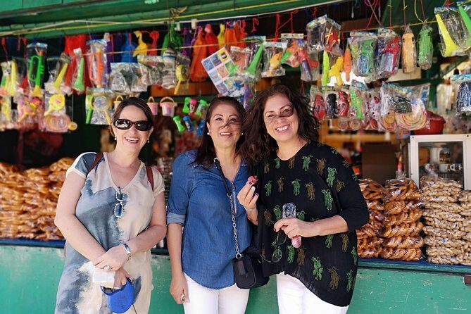 Private Walking tour of Antigua Guatemala - The Central America union park: where symbolism meets the street