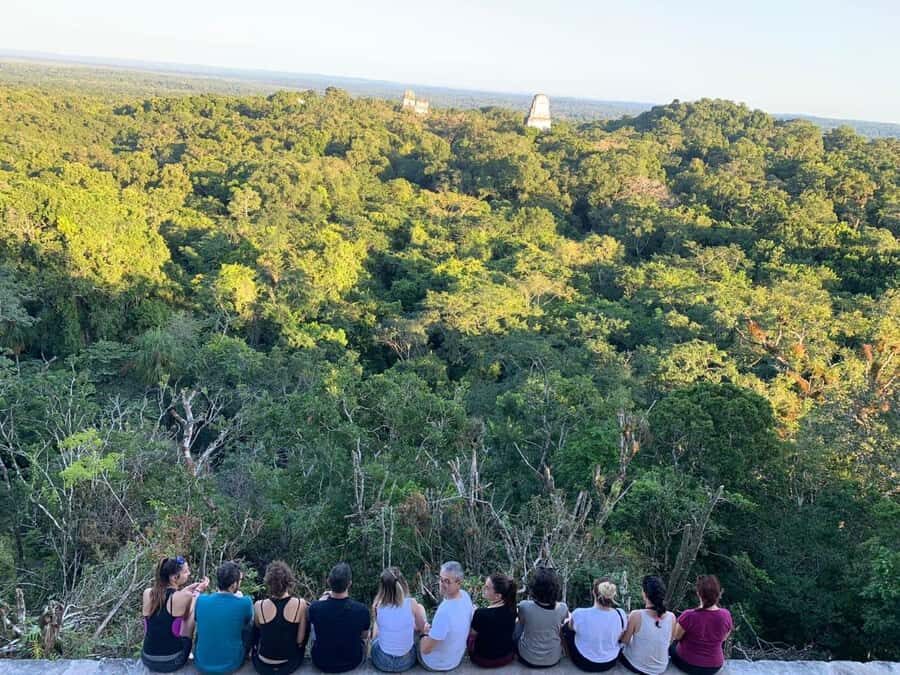 Tikal Sunset Experience: Archaeological Tour + Sunset Views - Inside Tikal: your 4-hour guided walk through temples and jungle