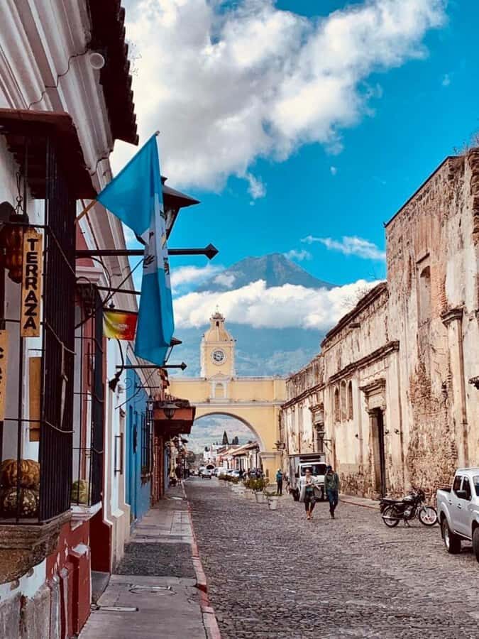Walk Antigua Like a Local - Museum of Jade: A Short Museum Stop That Adds Variety